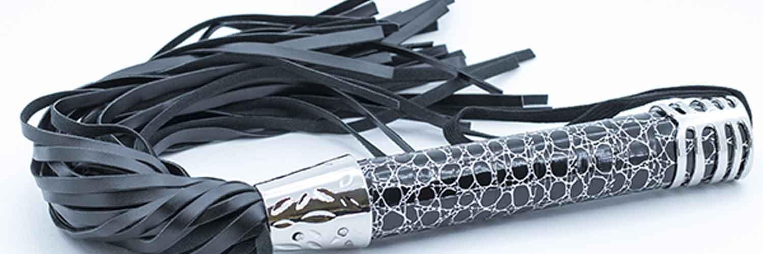 Choisir et maîtriser son fouet BDSM, single tail, • Maîtresse Dolores BDSM